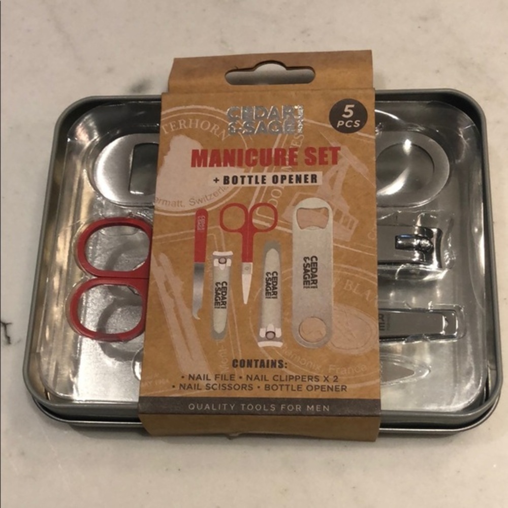 Cedar & Sage nwt Men Manicure Set with Bottle Opener